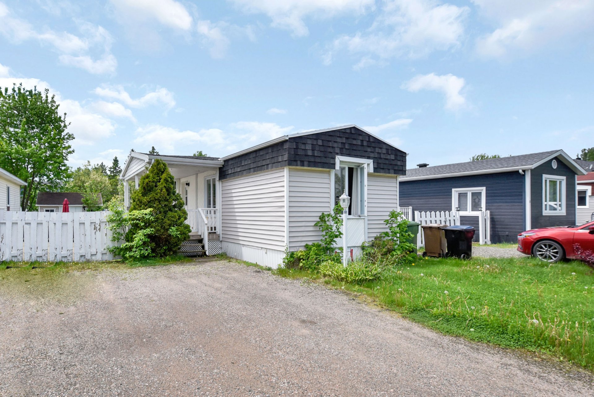 29 Rue Juneau, Shannon